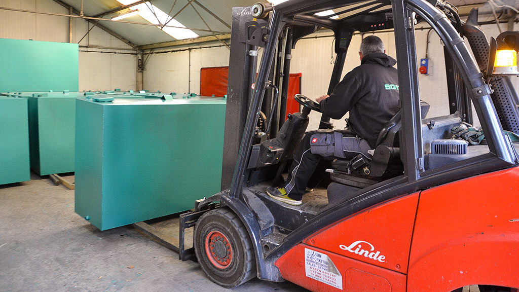 Oil Tank Installers Oil Tank Replacement & Removals SG Tanks